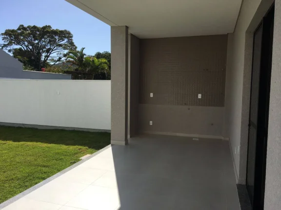 Imagem Casa com 3 dormitórios à venda, 130 m² - Cachoeira do Bom Jesus - Florianópolis/SC