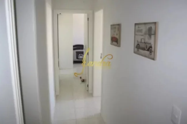 Imagem Apartamento de frente para a praça, com 3 dormitórios e com 2 box