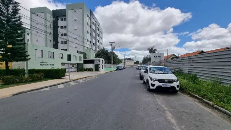 Imagem Apartamento com 3 dormitórios à venda, 84 m² por R$ 420.000,00 - Sandra Cavalcante - Campina Grande/PB
