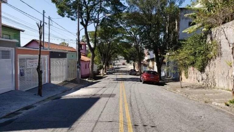 Imagem Sobrado Maravilhoso com 170 m² 3 Dormitorios 3 Suítes e 4 Vagas de Garagem