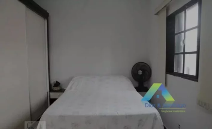 Imagem Casa com 2 dormitórios, quintal com churrasqueira, 150 m² ótimo preço e localização!
