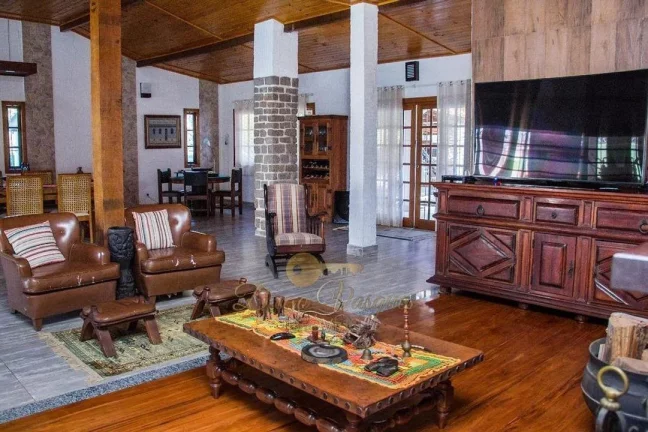 Imagem Casa para Venda em Teresópolis / RJ no bairro Iucas