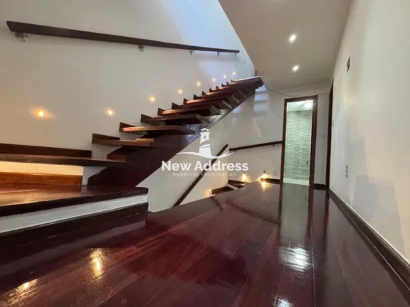 Imagem Casa de 3 andares à venda em Novo México - Vila Velha