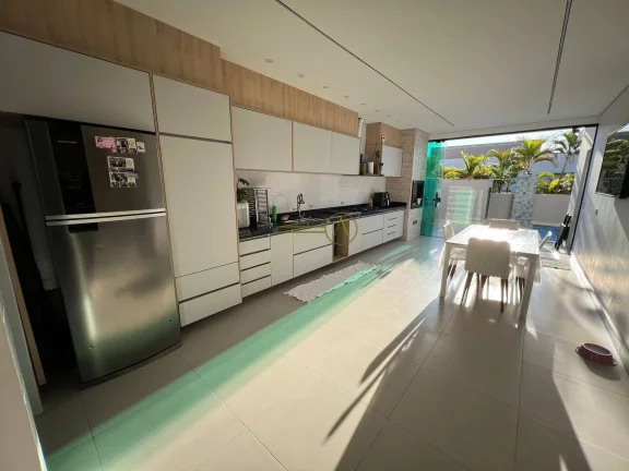 Imagem Casa térrea condomínio Três Marias Varanda gourmet e Piscina 3 Suítes