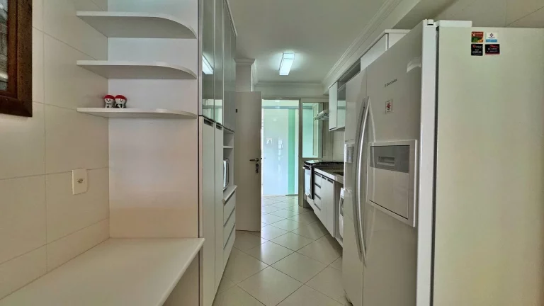 Imagem Apartamento com 4 dormitórios à venda, 185 m por R$ 7.000.000,00 - Riviera