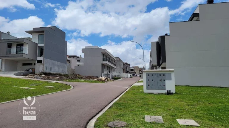Imagem Terreno à venda, 273 m² por R$ 520.000,00 - Bairro Alto - Curitiba/PR