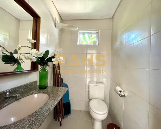 Imagem Excelente residência plana, parcialmente averbada, localizada no bairro América, próximo ao Super...