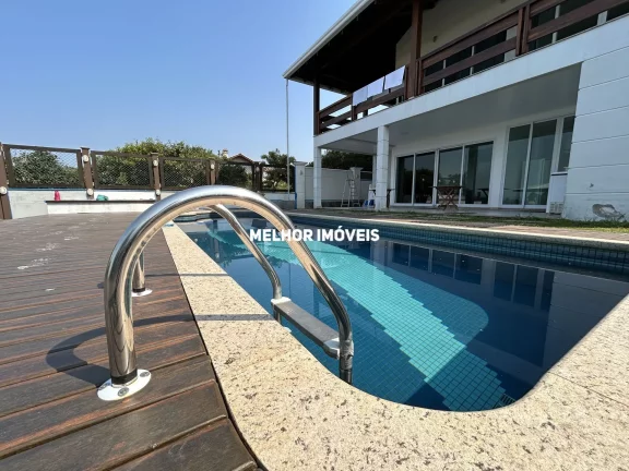 Imagem Casa Alto Padrão á venda localizada na Praia do Estaleirinho em Balneário Camboriú