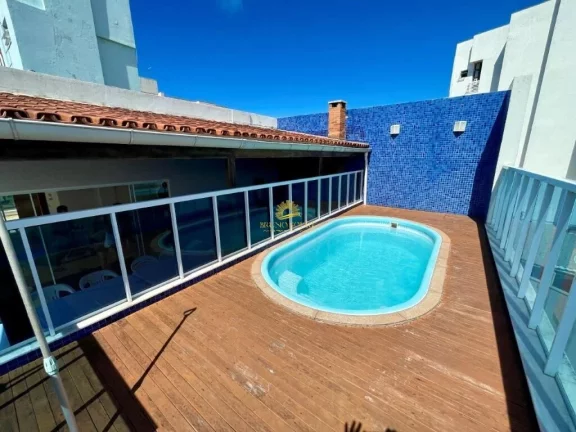 Imagem Descubra este lindo apartamento para alugar na Enseada Azul, Guarapari. Com uma área privativa de 7...