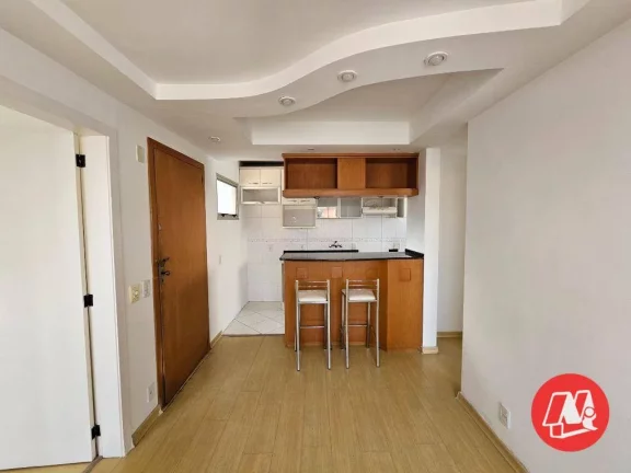 Apartamento com 2 dormitórios, 46 m² no Bairro São Sebastião - Porto Alegre/RS