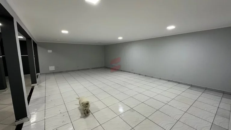 Imagem CASA com 3 dormitórios à venda com 576m² por R$ 1.630.000,00 no bairro Vargem Grande - PINHAIS / PR