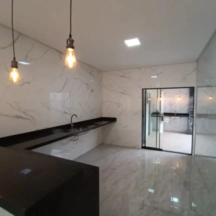 Imagem Casa De 3/4 C Suite No Santa Luzia Com Area Gourmet