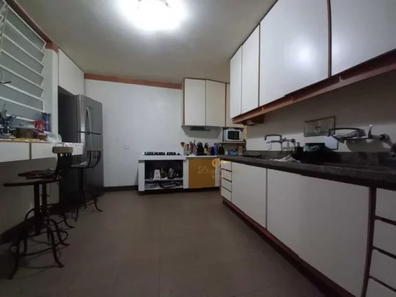 Imagem Casa para Venda em Teresópolis / RJ no bairro Alto