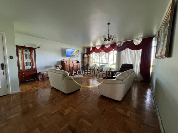Imagem Apartamento, 3 Dormitórios (1 suíte), 200m², Condomínio San Marco.