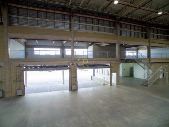 Imagem Galpão Industrial em Condomínio para Locação em Jundiaí-SP, Bairro Ponte de São João: 10 Vagas de Garagem, 4.303,00 m² de Área