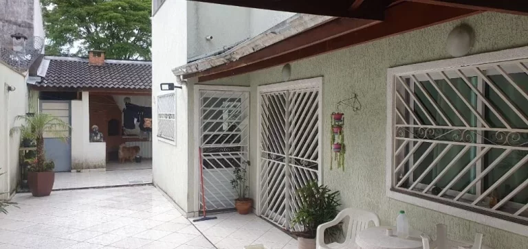 Imagem Sobrado com 3 dormitórios à venda, 250 m² por R$ 950.000,00 - Jardim Medina - Poá/SP