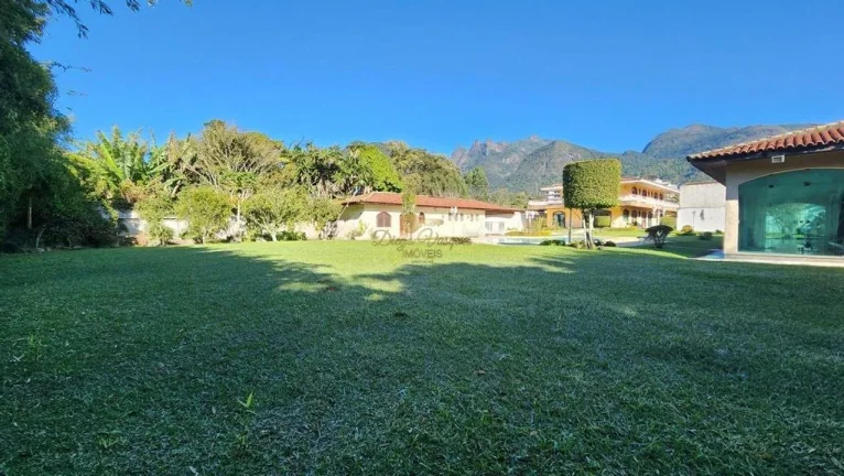 Imagem Casa para Venda em Teresópolis / RJ no bairro Alto