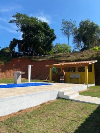 Imagem Chácara com 2 dormitórios à venda, 1000 m² por R$ 480.000,00 - Zona Rural - Nazaré Paulista/SP
