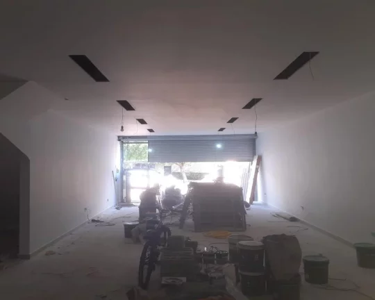 Imagem salão comercial com 115 m2 FL26