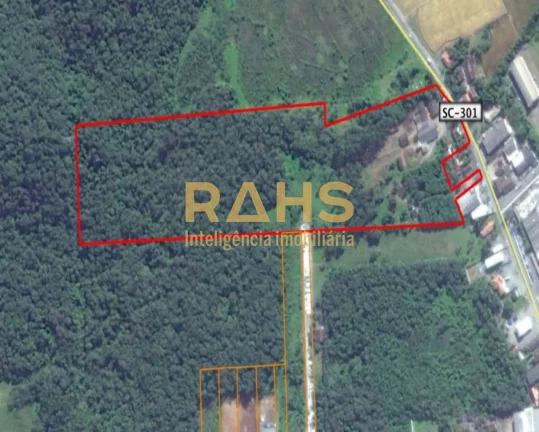 Ótimo Terreno a Venda no Distrito Industrial Localizado bem próximo ao centro de Pirabeiraba, Estr...