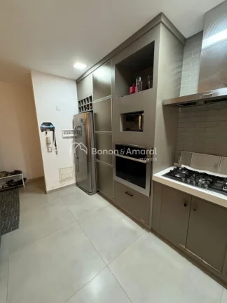 Imagem Este apartamento estilo Garden, totalmente reformado, está localizado na região da Ponte Preta, em...