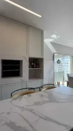 Imagem Apartamento finamente mobiliado e decorado com 3 suítes e 2 vagas na Barra Norte- Balneário Camboriú
