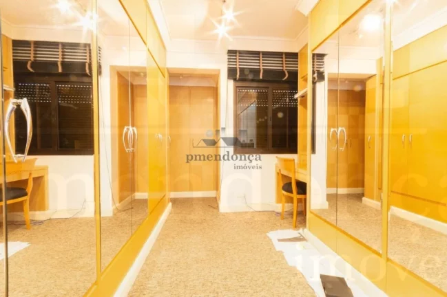 Imagem Apartamento à venda em Vila Madalena com 2 suites e 3 vagas, 177 m² .