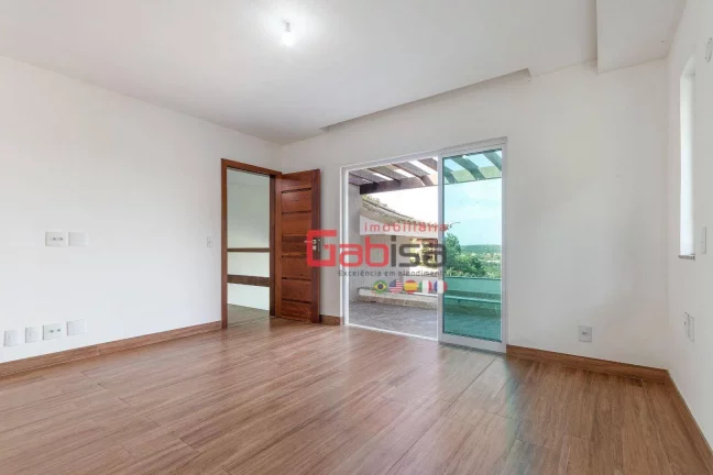 Imagem Casa com 6 dormitórios à venda, 400 m² por R$ 3.150.000 - Village de Búzios - Armação dos Búzios/RJ