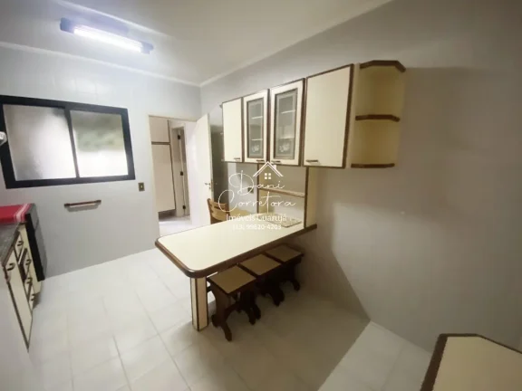 Imagem Apartamento à venda em Guarujá-SP, Pitangueiras: 2 quartos, 1 suíte, 2 salas, 2 vagas, 105m². Venha conferir!