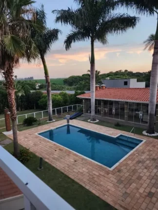Imagem Chácara de luxo em condomínio no Residencial Ecopark em Tatuí-SP: 5 quartos, 3 suítes, 3 salas, 4 banheiros.