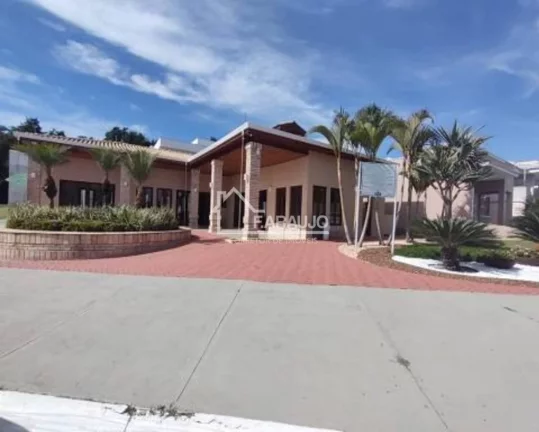 Imagem Casa em Condomínio à venda em Campos do Conde com 204m² 3 suítes, 4 vagas