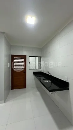Imagem Casa padrão à venda no Vale do Sol, Parnamirim - Confira essa oportunidade!