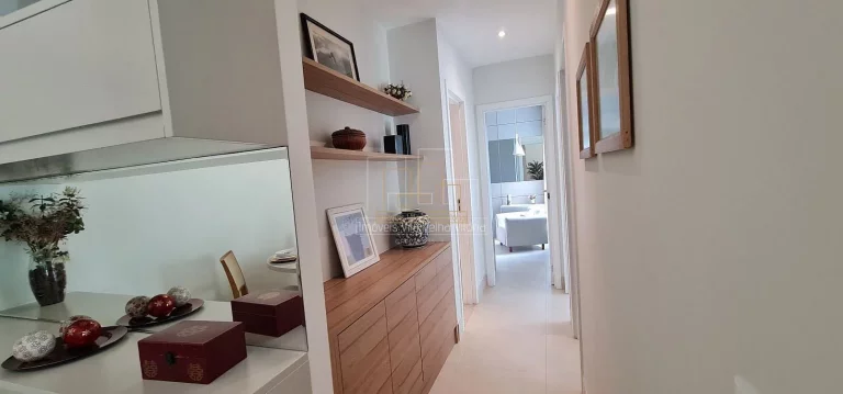 Imagem Apartamento 3 Quartos Suíte Vazio na Praia da Costa, Parque das Castanheiras