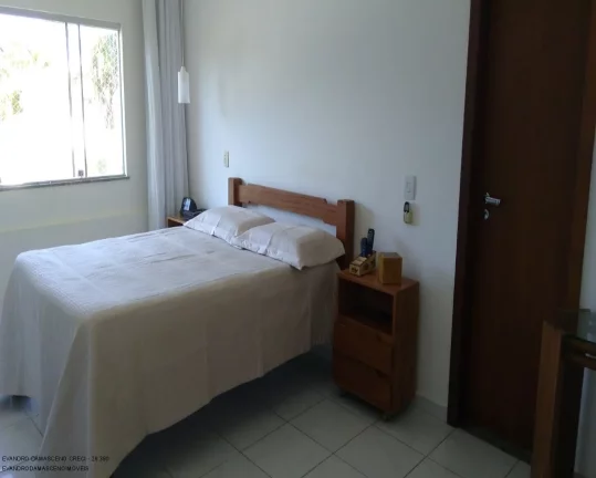 Imagem Casa de luxo em condomínio à venda em Busca Vida, Camaçari-BA: 4 quartos, 4 suítes, 2 salas, 2 banheiros, 4 vagas, 450m².