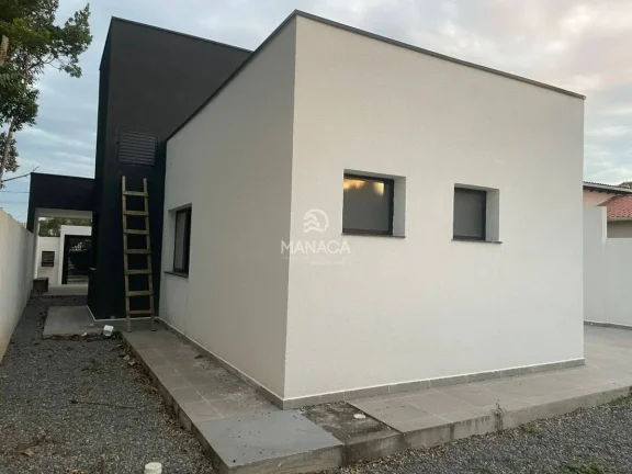 Imagem Casa com 3 Quartos e Amplo Quintal – Acabamento Impecável no Bairro Itajuba, Barra Velha/SC