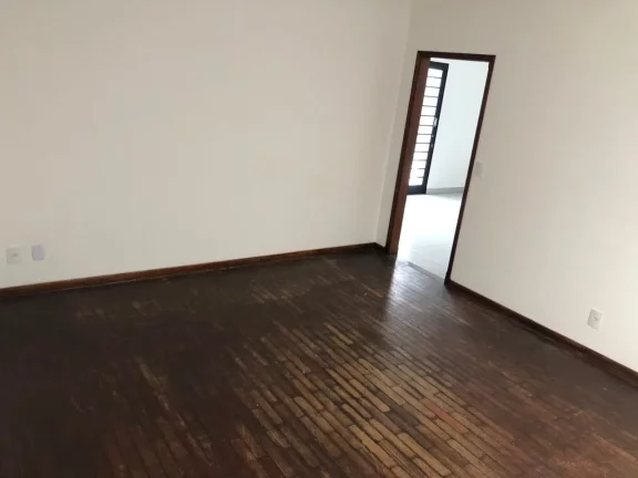 Imagem Casa para Venda em Pirassununga, Rosário, 3 dormitórios, 3 banheiros