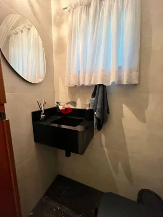 Imagem Sobrado à venda com 3 dormitórios (1 suíte) e 4 vagas de garagem - Bairro Santa Maria, São Caetano do Sul, SP
