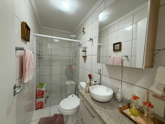 Imagem Apartamento com 3 dormitórios sendo 1 suíte e 1 vaga de garagem no bairro Fazenda em Itajaí
