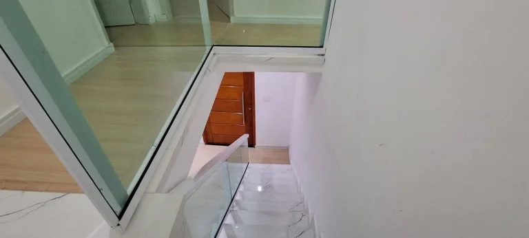Imagem Sobrado Vila Monumento - 250M², 3 Dorms, 2 Vagas, Quintal.