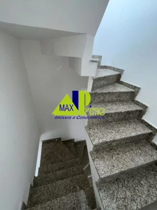 Imagem Imperdível oportunidade: Casa à venda na Vila Ré, com 3 quartos, 1 suíte, 2 vagas de garagem!