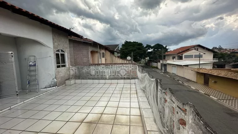 Imagem Sobrado com 2 dormitórios à venda, 400 m² por R$ 950.000,00 - Jardim Carlos Cooper - Suzano/SP