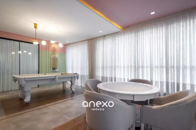 Imagem Apartamento em Itapema - Meia Praia - com 3 suítes e 3 vagas de garagem individuais.