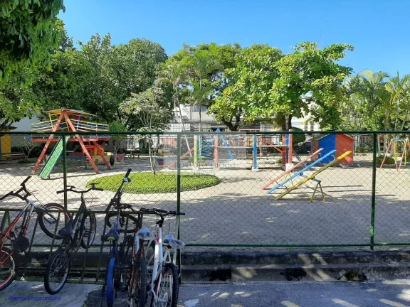 Imagem Excelente oportunidade de investimento: Apartamento à venda em Rio de Janeiro-RJ, bairro Camorim, 2 quartos, 1 sala, 1 banheiro, 1 vaga de garagem, 50m².