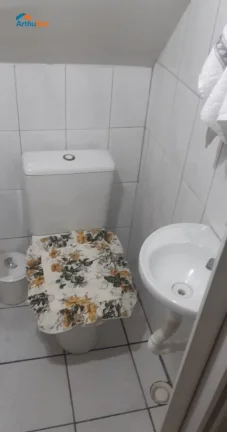 Imagem Casa 69m² assobradada-2 dormitorios-quintal-vaga de garagem-Taboao da Serra-SP R$ 400.000,00
