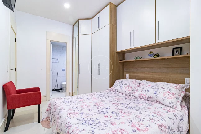 Imagem APARTAMENTO de 2 DORMITÓRIOS em COPACABANA - 150m do mar - R$ 2.450.000