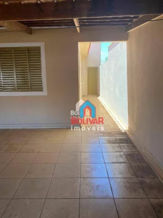 Imagem Casa com 3 dormitórios à venda por R$ 200.000,00 - Setor Dona Marolina - Itumbiara/GO