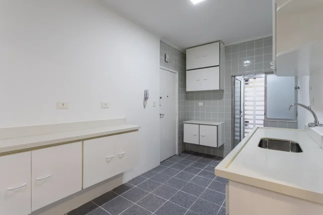 Imagem OPORTUNIDADE IMPERDÍVEL NO ITAIM BIBI, Apartamento 114M², 2Q, 2 Suítes, 2 Banheiros, 1 Vaga.
