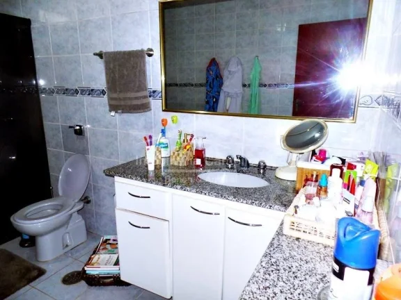 Imagem Casa a venda Bairro Jardim Chapadão! 
 assobradado!

 Piso térreo:

 01 suíte com closet e hidro ...