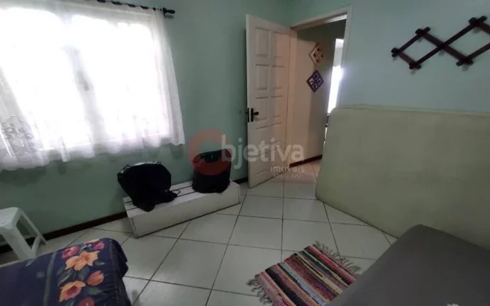 Imagem Casa a venda no Village do Sol I com 3 quartos - Palmeiras - Cabo Frio