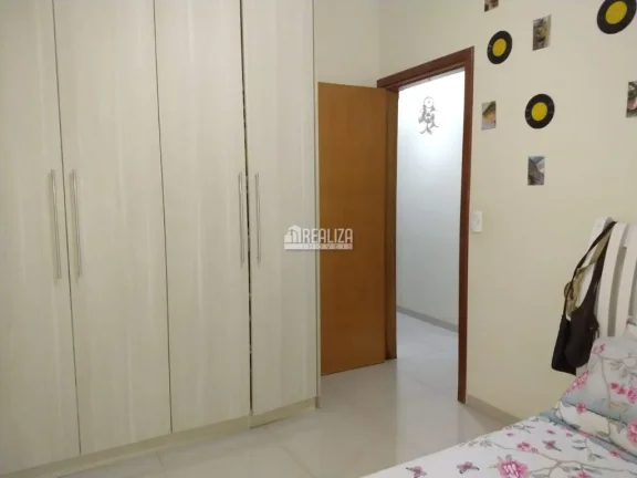 Imagem Casa à venda no Jardim Nenê Gomes, Uberaba
